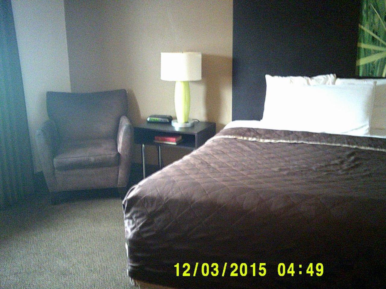 Super 8 By Wyndham Rapid City Rushmore Rd Exterior photo